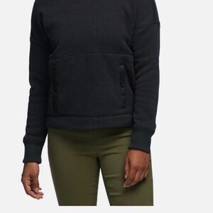 The North Face Black Crew Neck Sweater Women’s Crescent Crew Sweatshirt Size XL